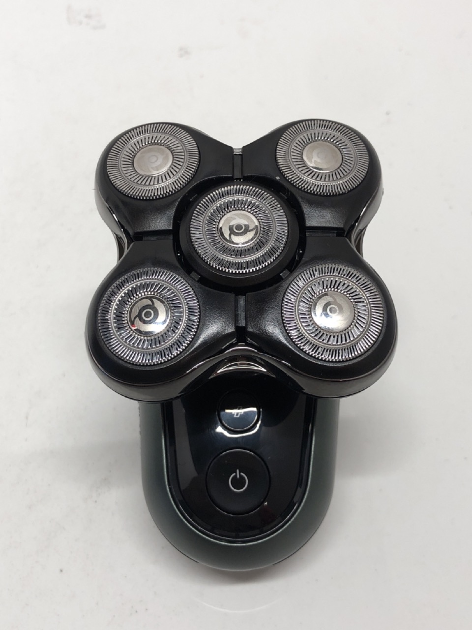 Lot 53  
            Edinburgh SR24 - Delivery Only 

                
QUANTITY OF HEALTH & BEAUTY ITEMS TO INCLUDE REMINGTON RX7 ELECTRIC HEAD SHAVER F...