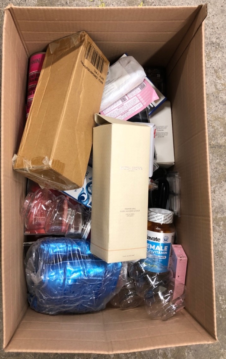 Lot 559  
            Edinburgh SR24 - Delivery Only 

                
QUANTITY OF GENERAL GOODS TO INCLUDE ELAVATE FEMALE MULRIVITAMIN ITEMS MAY BE BES...