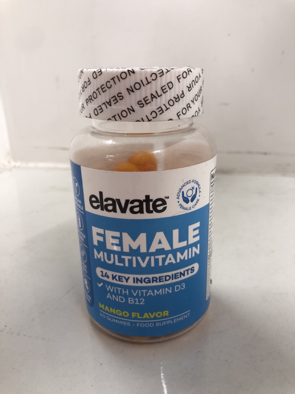 Lot 559  
            Edinburgh SR24 - Delivery Only 

                
QUANTITY OF GENERAL GOODS TO INCLUDE ELAVATE FEMALE MULRIVITAMIN ITEMS MAY BE BES...