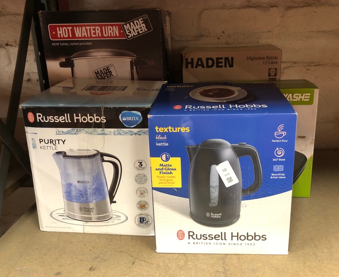 Lot 59  
            Edinburgh SR24 - Delivery Only 

                
QUANTITY OF KITCHEN & APPLIANCES ITEMS TO INCLUDE RUSSELL HOBBS TEXTURES ELECTRIC...