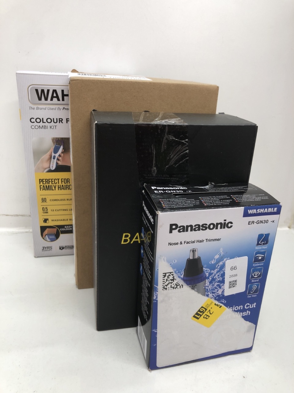 Lot 66  
            Edinburgh SR24 - Delivery Only 

                
QUANTITY OF HEALTH & BEAUTY ITEMS TO INCLUDE PANASONIC ER-GN30 NOSE / EAR HAIR: L...