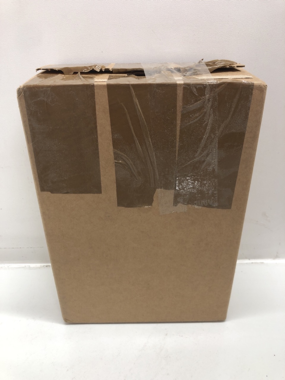 Lot 78  
            Edinburgh SR24 - Delivery Only 

                
QUANTITY OF HEALTH & BEAUTY ITEMS TO INCLUDE ORAL B SERIES 3 ELECTRIC TOOTHBRUSH ...