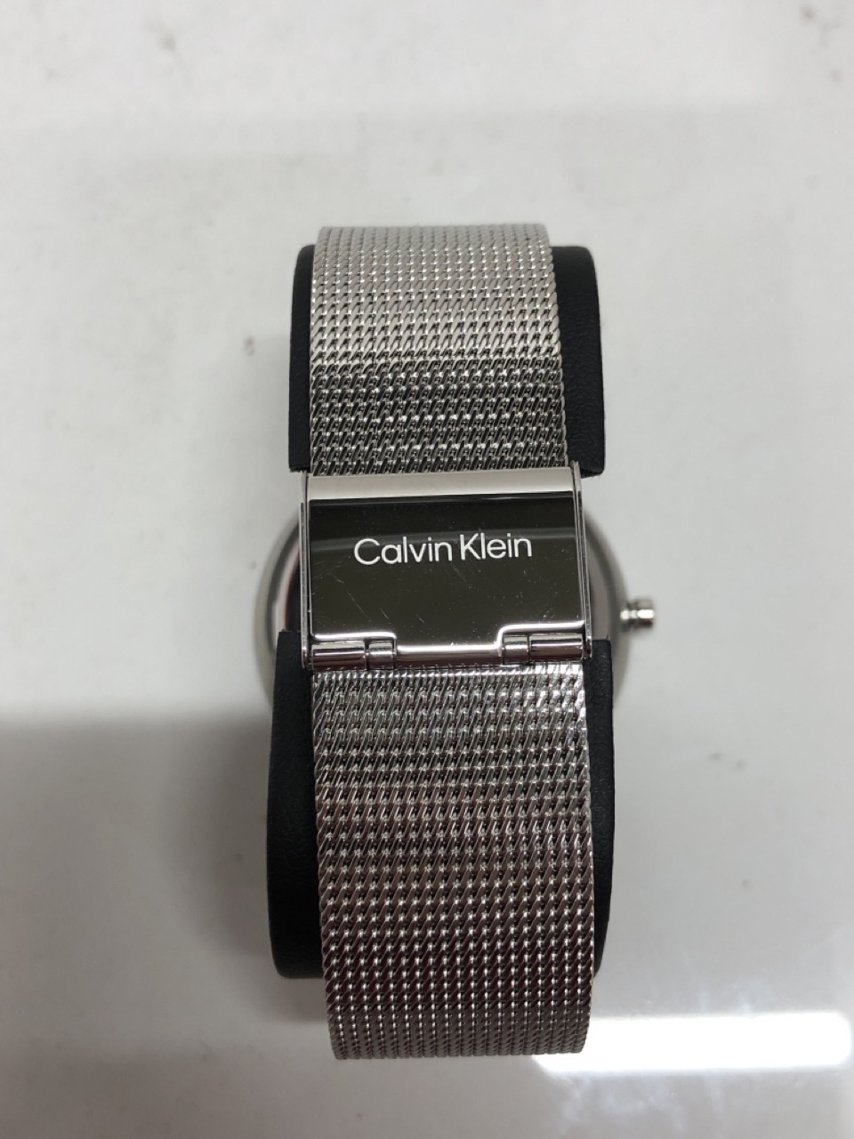 Lot 80  
            Edinburgh SR24 - Delivery Only 

                
CALVIN KLEIN LADIES WATCH STAINLESS STEEL STRAP : LOCATION - A RACK