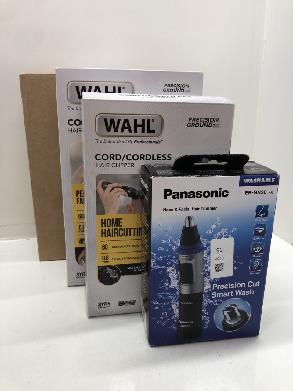 Lot 92  
            Edinburgh SR24 - Delivery Only 

                
QUANTITY OF HEALTH & BEAUTY ITEMS TO INCLUDE PANASONIC NOSE & FACIAL HAIR TRIMMER...