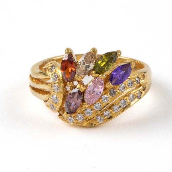 Lot 116  
            Nottingham Luxury Room - Delivery Only 

                
20K Coloured and Clear Stones Ring, Size M, 7g.  Auction Guide: ££400-£600 (VAT O...