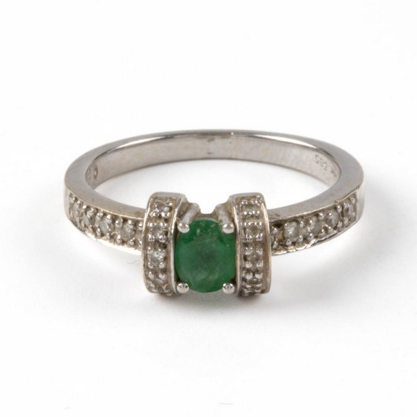 Lot 118  
            Nottingham Luxury Room - Delivery Only 

                
14K White Green Stone and Clear Stone Pavé Ring, Size O, 4g.  Auction Guide: £150...