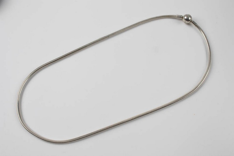 Lot 143  
            Nottingham Luxury Room - Delivery Only 

                
Pandora Silver Chain, 49cm, 33.1g (VAT Only Payable on Buyers Premium)