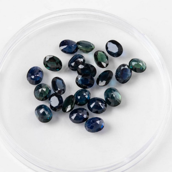 Lot 158  
            Nottingham Luxury Room - Delivery Only 

                
10.29ct Sapphire Faceted Oval-cut Parcel of Gemstones, 5x4mm