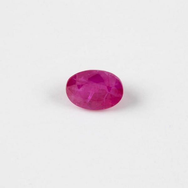 Lot 162  
            Nottingham Luxury Room - Delivery Only 

                
1.26ct Ruby Faceted Oval-cut Single Gemstone, 7x5mm