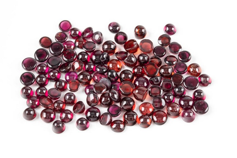 Lot 187  
            Nottingham Luxury Room - Delivery Only 

                
84.30ct Garnet Cabochon Round-cut Parcel of Gemstones, mixed