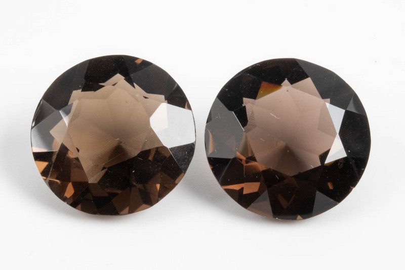 Lot 206  
            Nottingham Luxury Room - Delivery Only 

                
79.13ct Smoky Quartz Faceted Round-cut Pair of Gemstones, 25mm