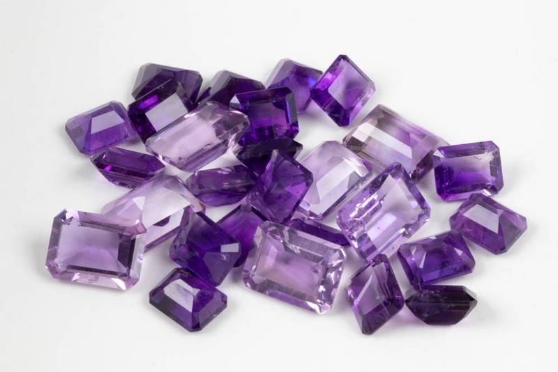 Lot 212  
            Nottingham Luxury Room - Delivery Only 

                
101.81ct African Amethyst Faceted Octagon-cut Parcel of Gemstones, mixed