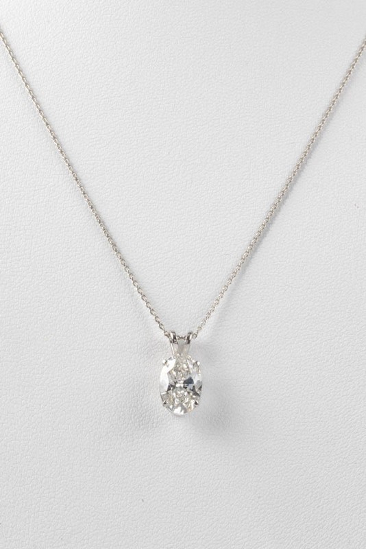 Lot 31  
            Nottingham Luxury Room - Delivery Only 

                
Platinum 950 2.01ct Laboratory Grown Oval Brilliant-cut Diamond Pendant and Chain...