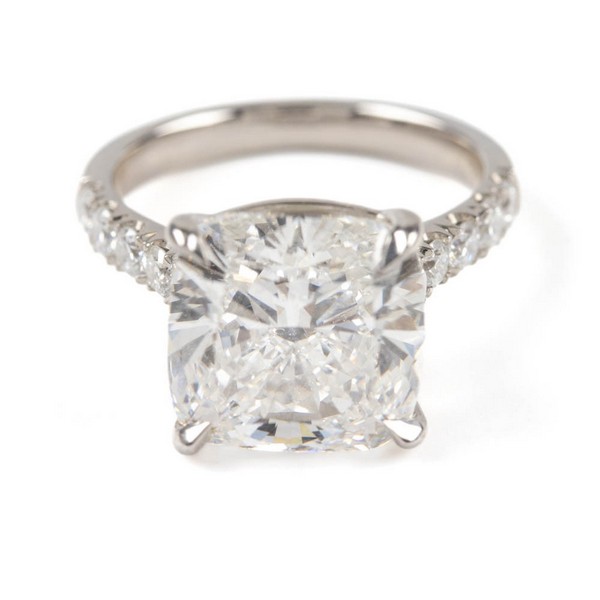 Lot 3  
            Nottingham Luxury Room - Delivery Only 

                
Platinum 950 7.05ct Laboratory Grown Square Cushion Modified Brilliant-cut Diamon...