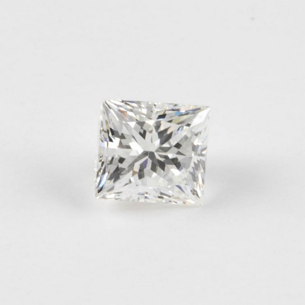 Lot 46  
            Nottingham Luxury Room - Delivery Only 

                
1.01ct Diamond Princess-cut Single Stone. Colour H, Clarity VS2. BAO Report: BAO-...