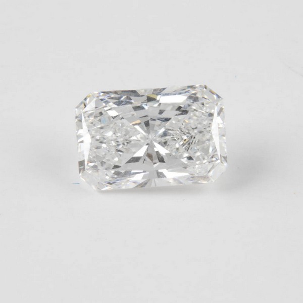 Lot 61  
            Nottingham Luxury Room - Delivery Only 

                
2.00ct Laboratory Grown Cut Cornered Rectangular Modified Brilliant-cut Single Di...