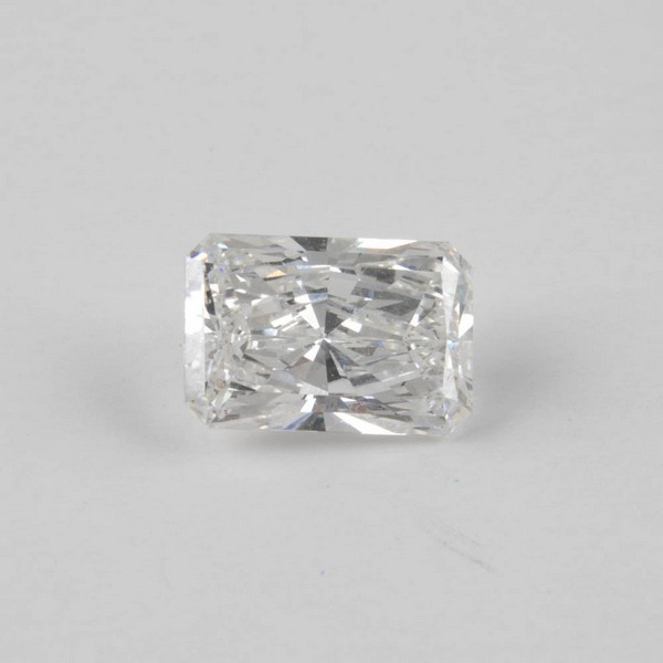 Lot 66  
            Nottingham Luxury Room - Delivery Only 

                
1.55ct Laboratory Grown Cut Cornered Rectangular Modified Brilliant-cut Single Di...