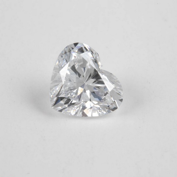 Lot 78  
            Nottingham Luxury Room - Delivery Only 

                
1.50ct Laboratory Grown Heart Brilliant-cut Single Diamond. Colour E, Clarity VS1...