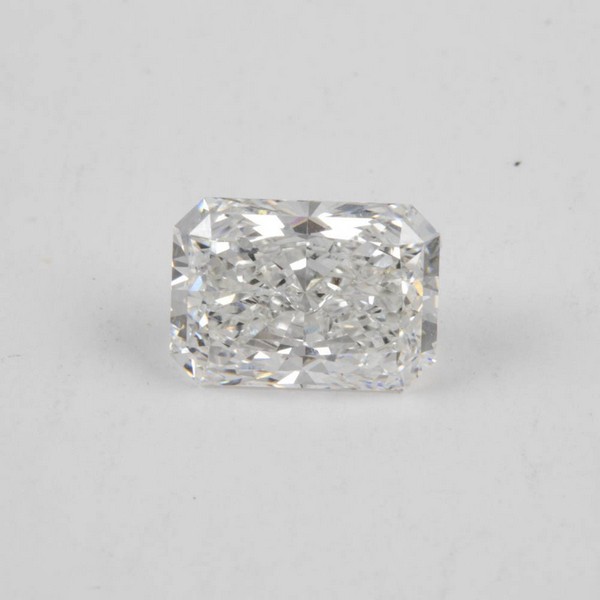 Lot 82  
            Nottingham Luxury Room - Delivery Only 

                
2.09ct Laboratory Grown Cut Cornered Rectangular Modified Brilliant-cut Single Di...