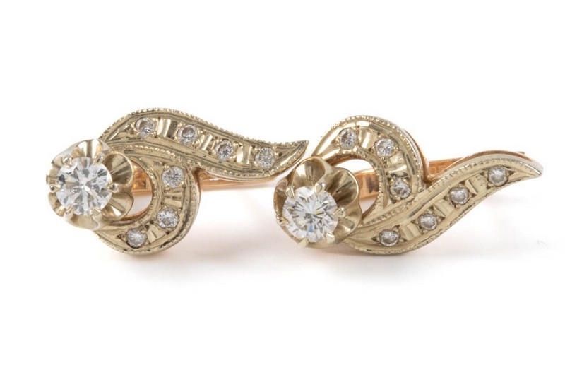 Lot 83  
            Nottingham Luxury Room - Delivery Only 

                
14K Bi-Colour Diamond Pair of Fancy Hook Earrings, 7.4g.  Auction Guide: £400-£50...