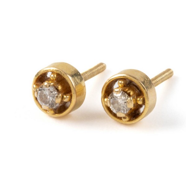 Lot 91  
            Nottingham Luxury Room - Delivery Only 

                
18K Yellow Diamond Pair of Stud Earrings, 1.3g (No Butterflies) (VAT Only Payable...