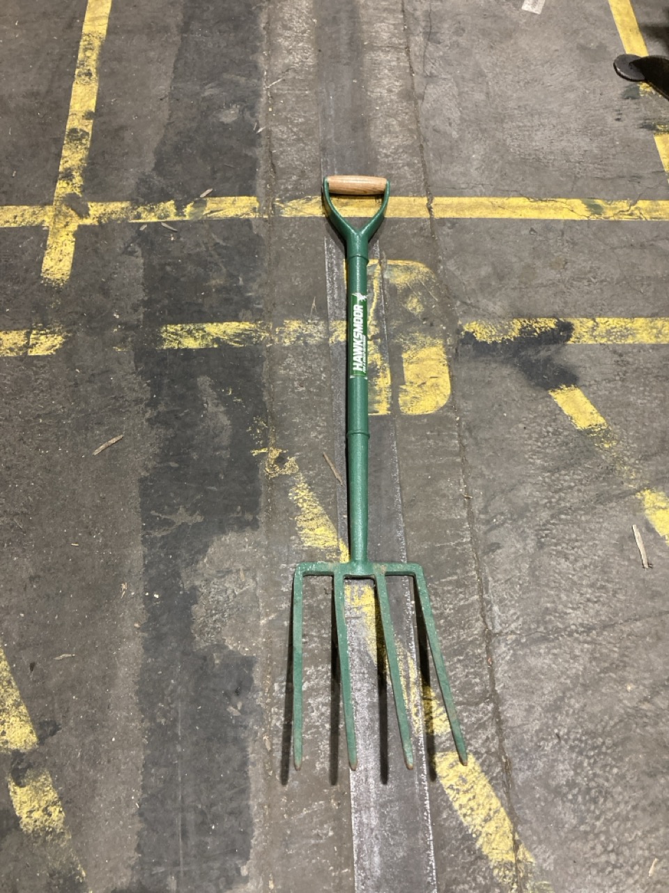 Lot 108  
            Birmingham - Collection Only 

                
ASSORTMENT OF TOOLS TO INCLUDE MAKITA IMPACT GUN