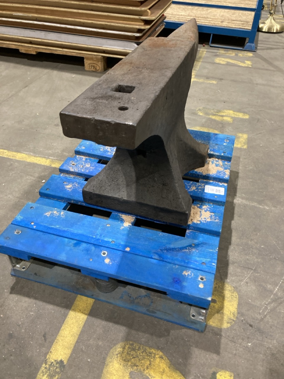 Lot 110  
            Birmingham - Collection Only 

                
A BLACKSMITHS ANVIL - Image 2