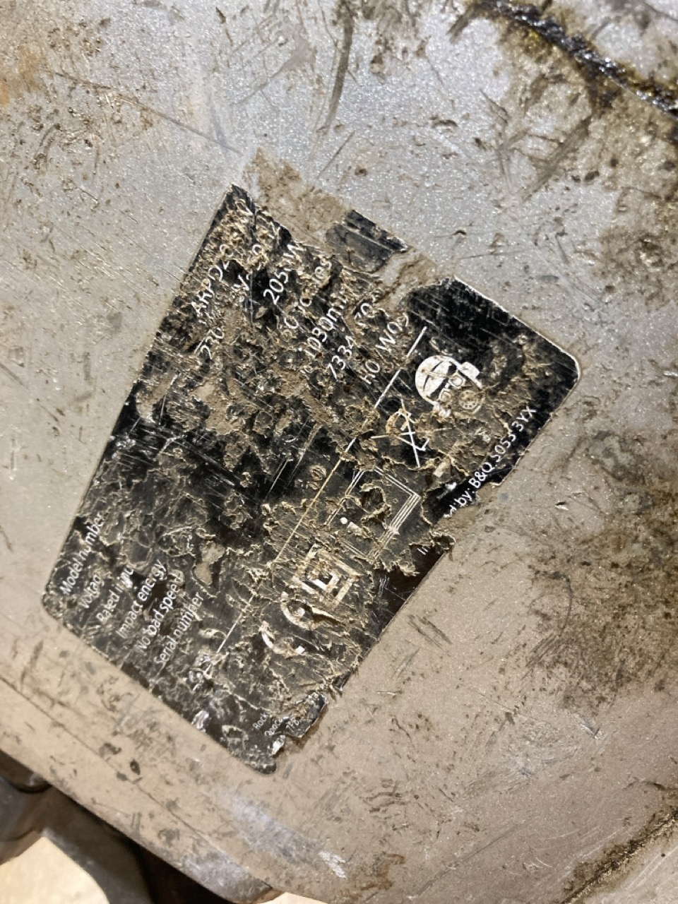 Lot 116  
            Birmingham - Collection Only 

                
MAKITA HM1800 ELECTRIC DEMOLITION HAMMER