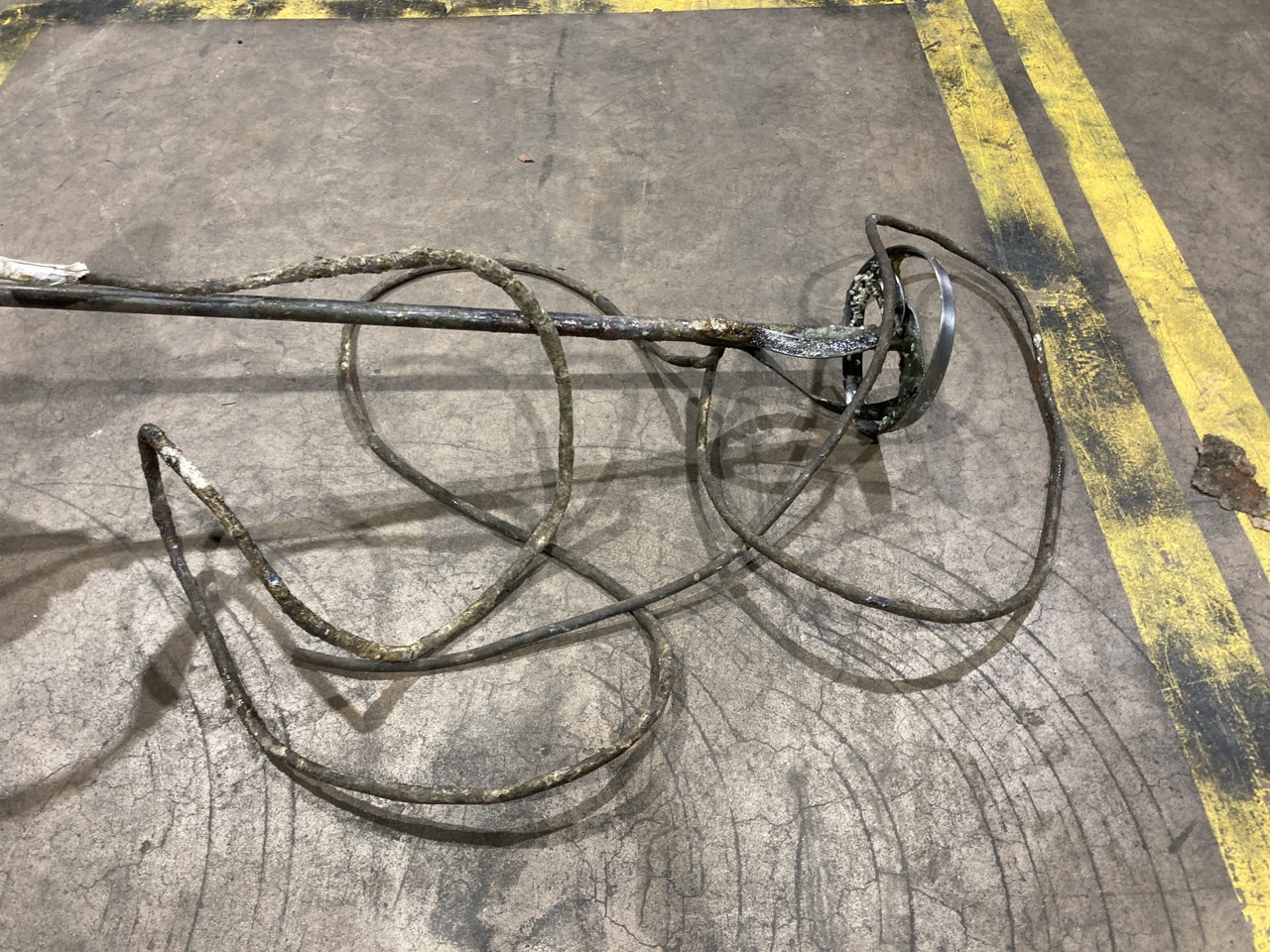 Lot 118  
            Birmingham - Collection Only 

                
HANDHELD CONCRETE MIXER - Image 4