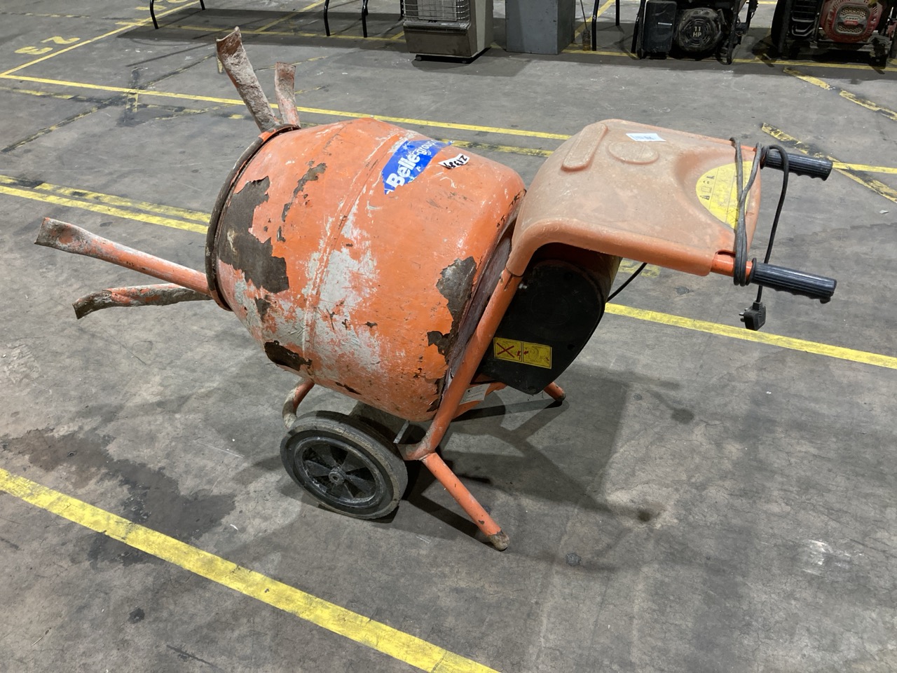 Lot 123  
            Birmingham - Collection Only 

                
2005 BELLE MINIMIX 150 PORTABLE CEMENT MIXER S/N 485707M16B