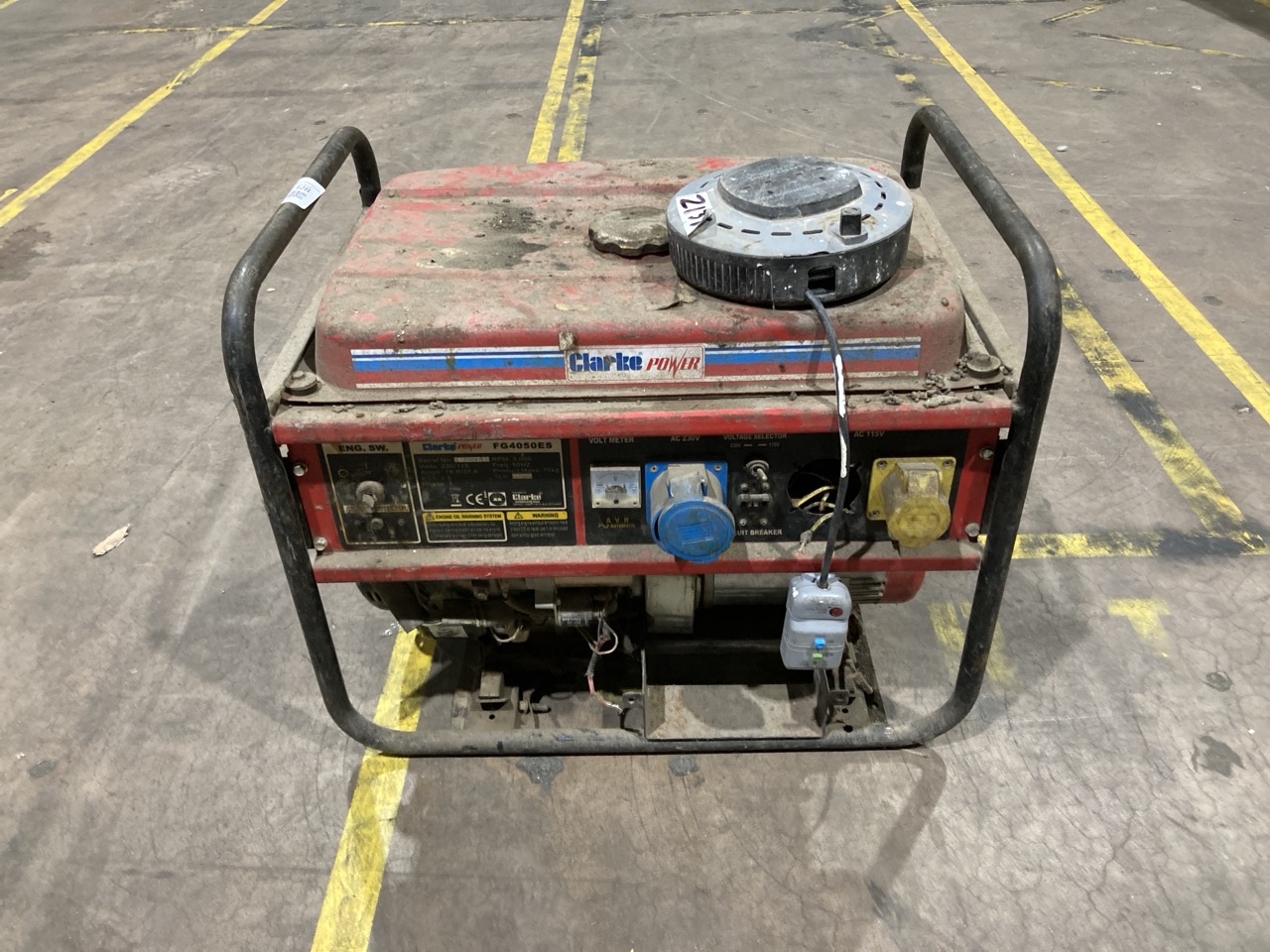 Lot 128  
            Birmingham - Collection Only 

                
CLARKE FG4050ES 4.5KVA PORTABLE PETROL GENERATOR S/N 12000418