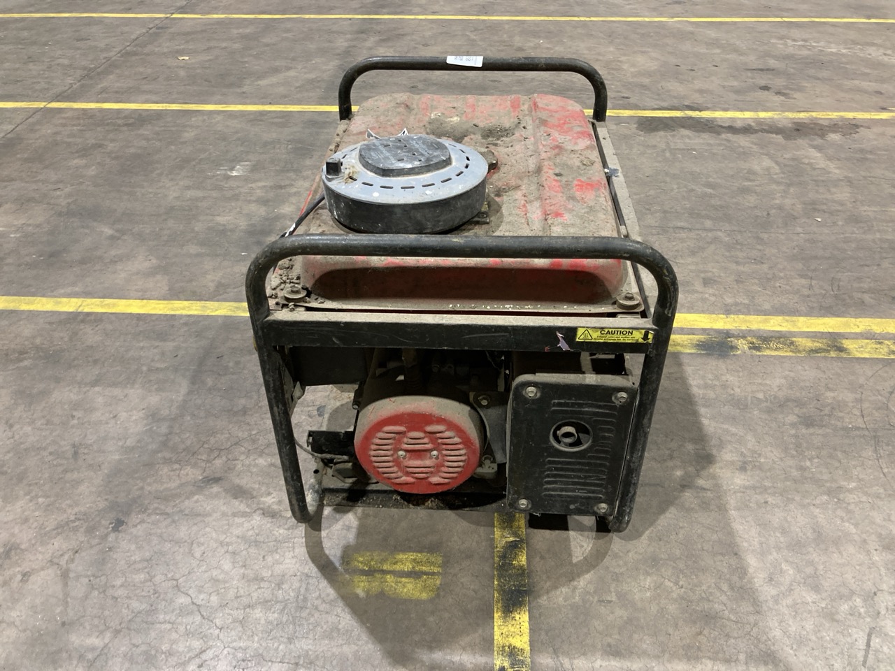 Lot 128  
            Birmingham - Collection Only 

                
CLARKE FG4050ES 4.5KVA PORTABLE PETROL GENERATOR S/N 12000418