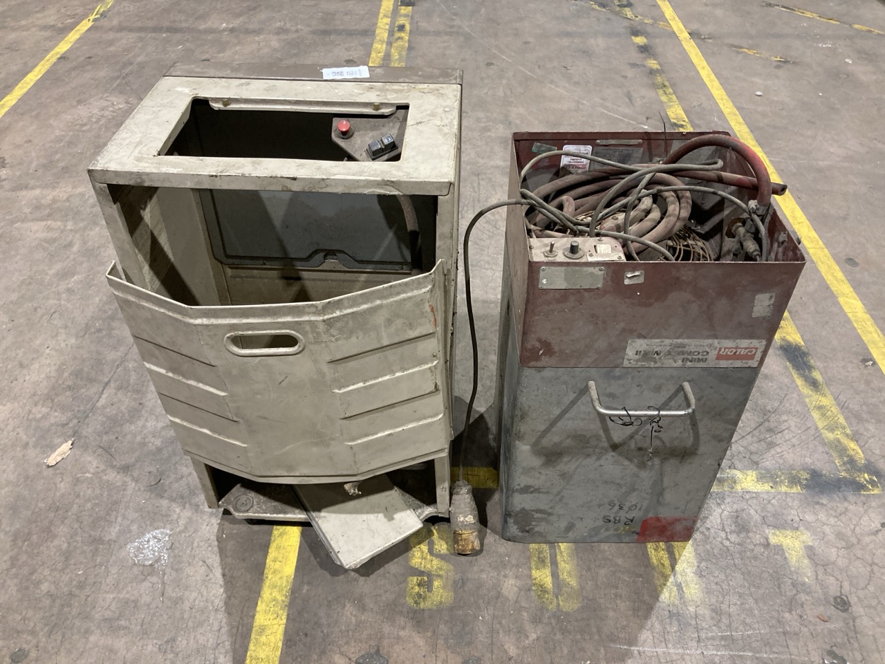 Lot 129  
            Birmingham - Collection Only 

                
CORCHO PORTABLE GAS HEATER AND CALOR MINI COMET MKII GAS HEATER - Image 2