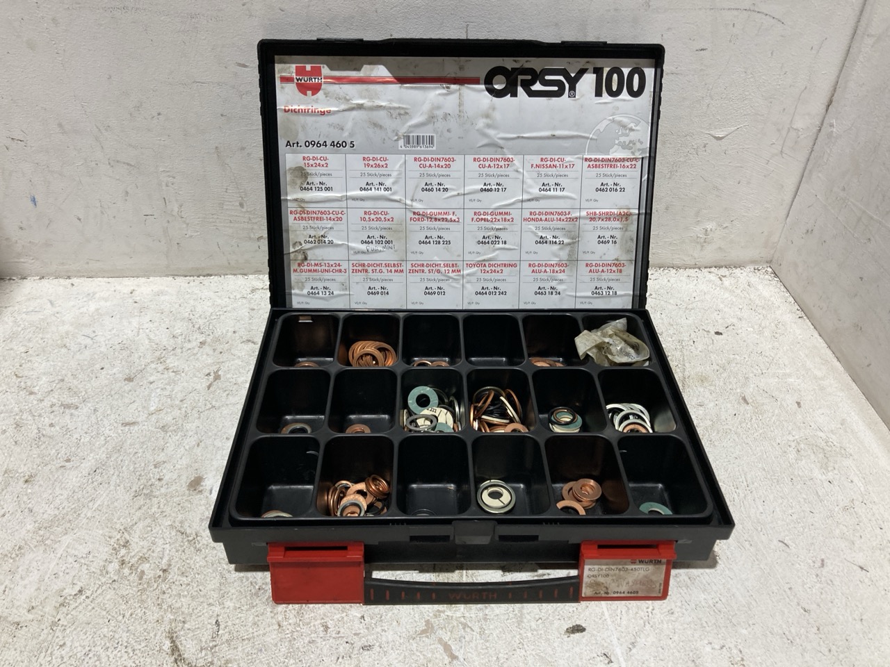 Lot 130  
            Birmingham - Collection Only 

                
ASSORTMENT OF TOOLS AND PARTS TO INCLUDE ORSY 100 WASHERS