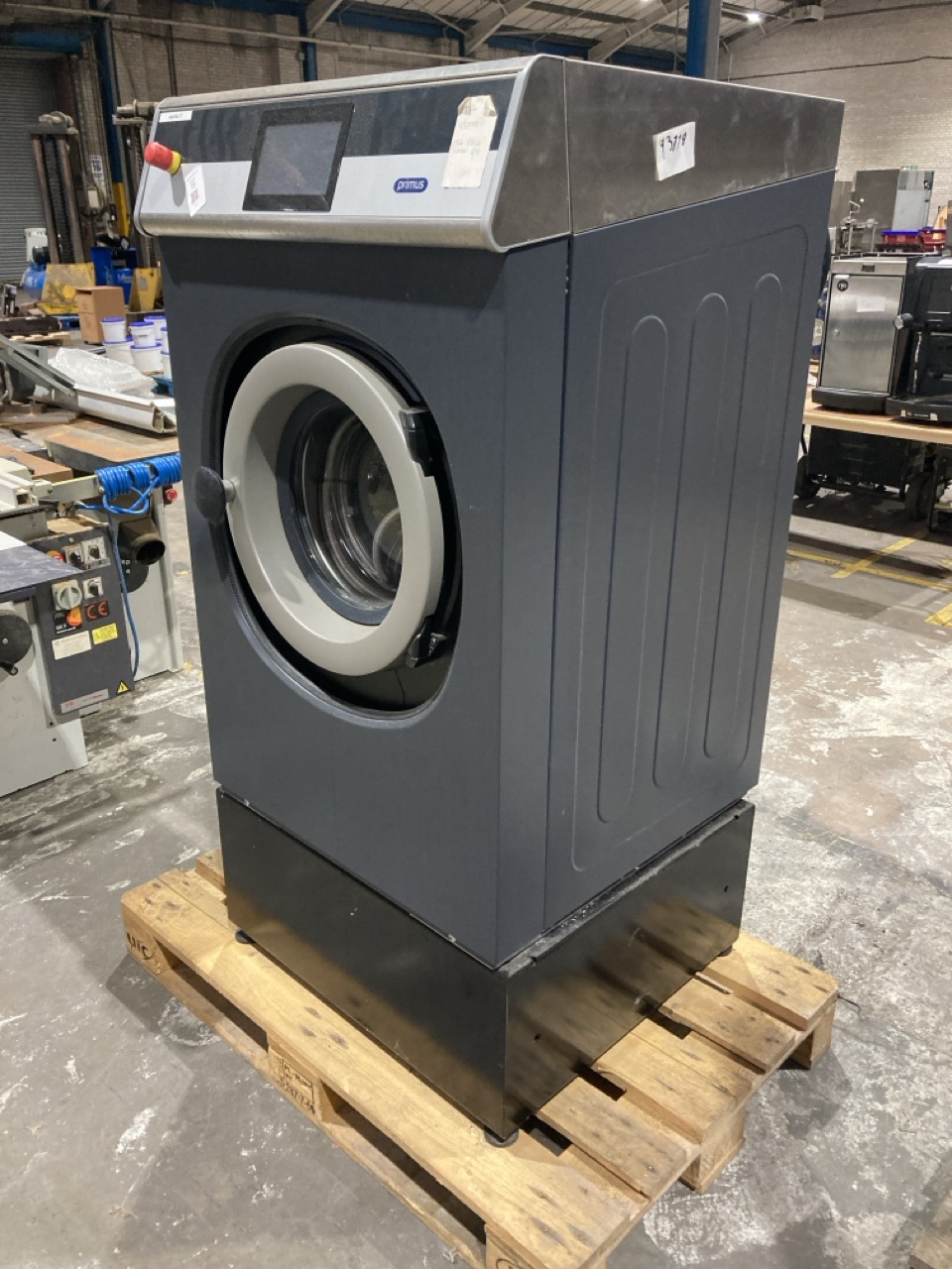 Lot 13  
            Birmingham - Collection Only 

                
PRIMUS WASHING MACHINE WF080B S/N 80FX024176UY - Image 3