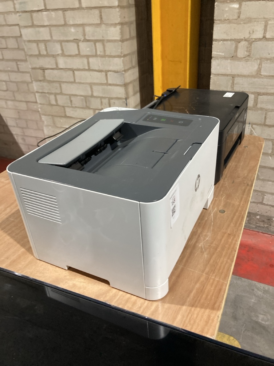 Lot 168  
            Birmingham - Collection Only 

                
2X PRINTER TO INC HP COLOUR LASER 150NW