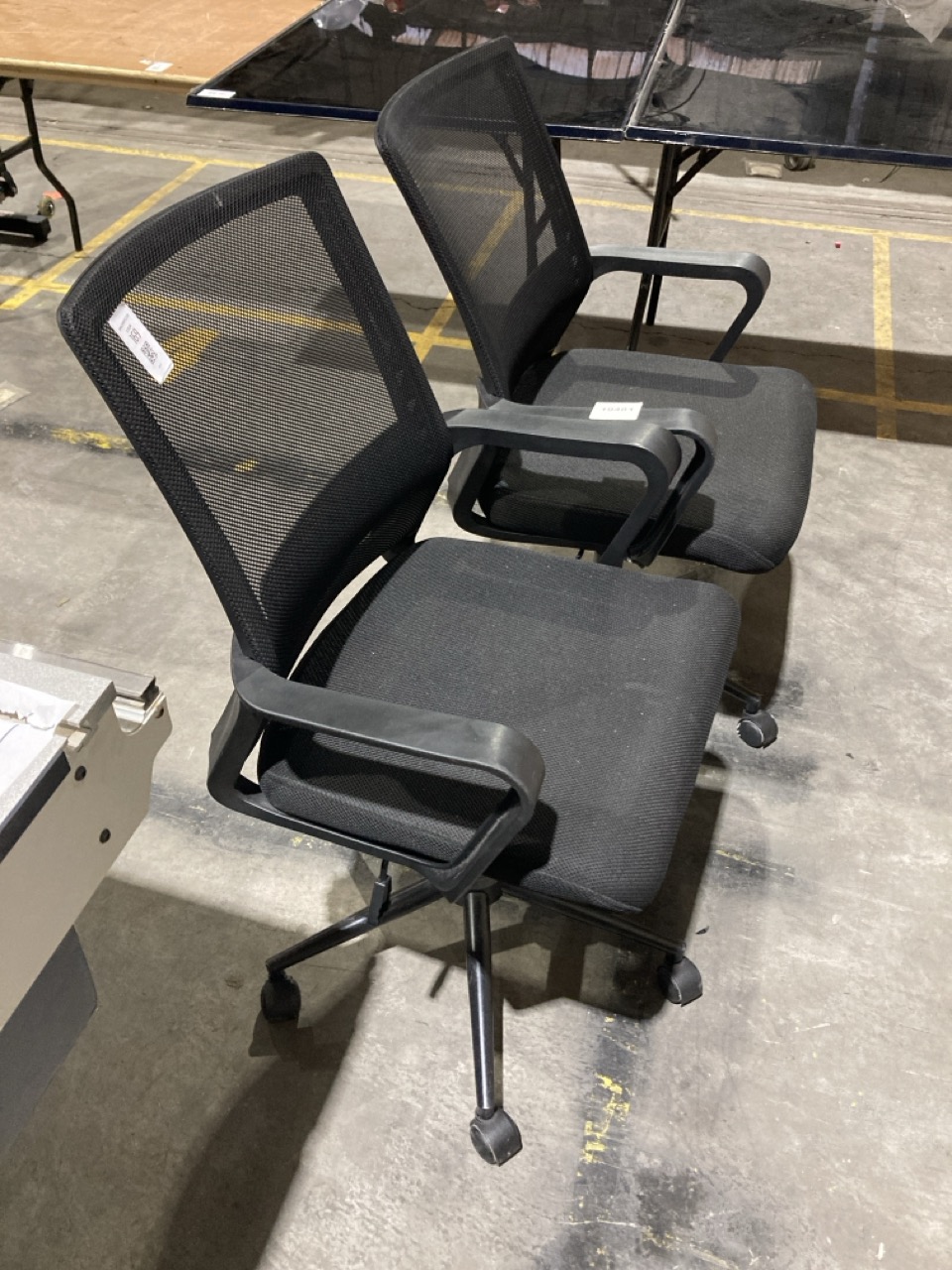 Lot 169  
            Birmingham - Collection Only 

                
X2 OFFICE CHAIRS - Image 2