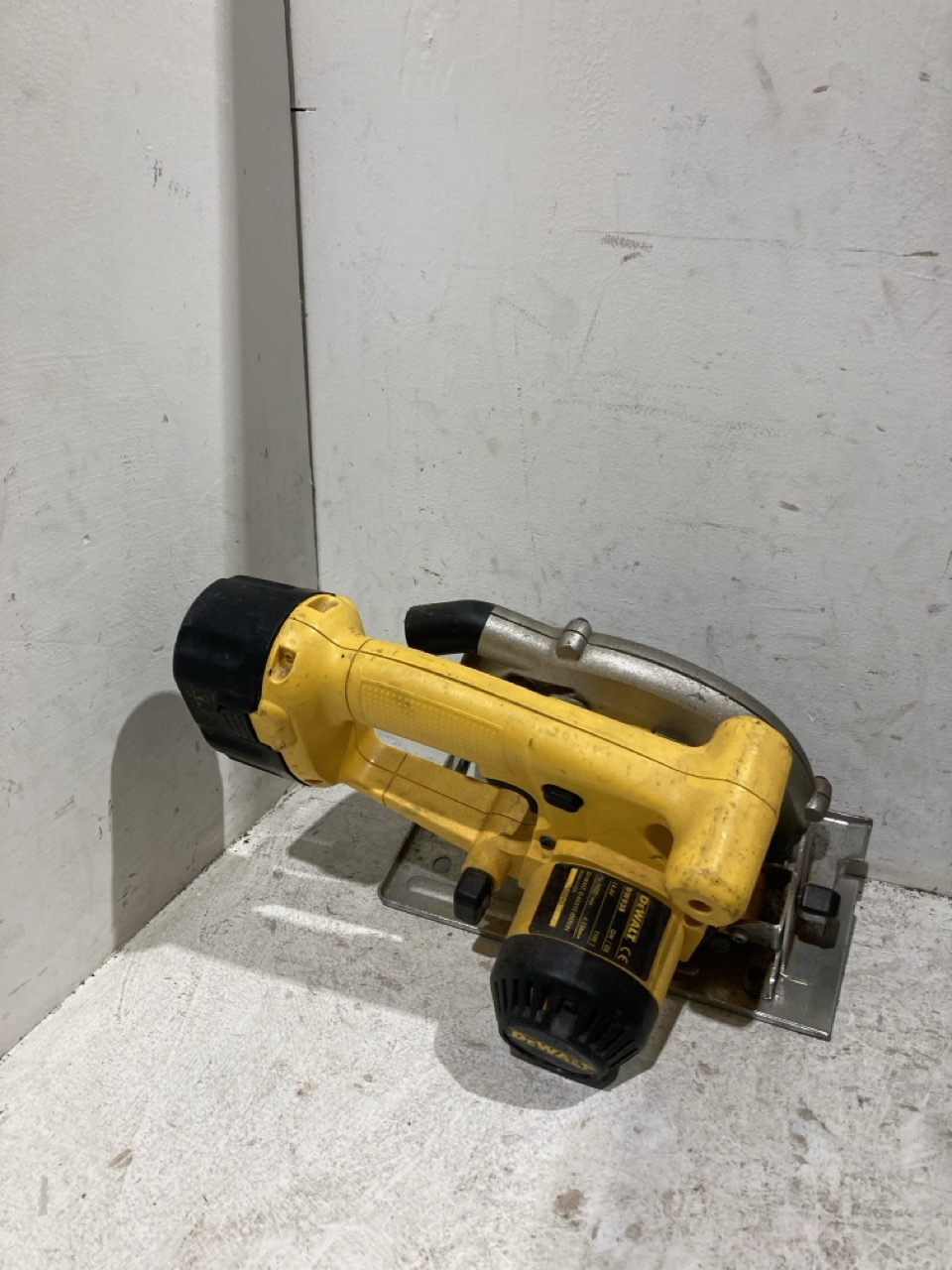 Lot 181  
            Birmingham - Collection Only 

                
DEWALT JIGSAW 110V