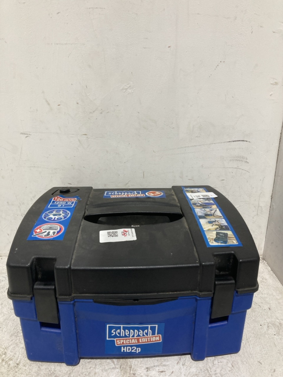 Lot 182  
            Birmingham - Collection Only 

                
SCHPPACH HD2P PORTABLE VACUUM CLEANER