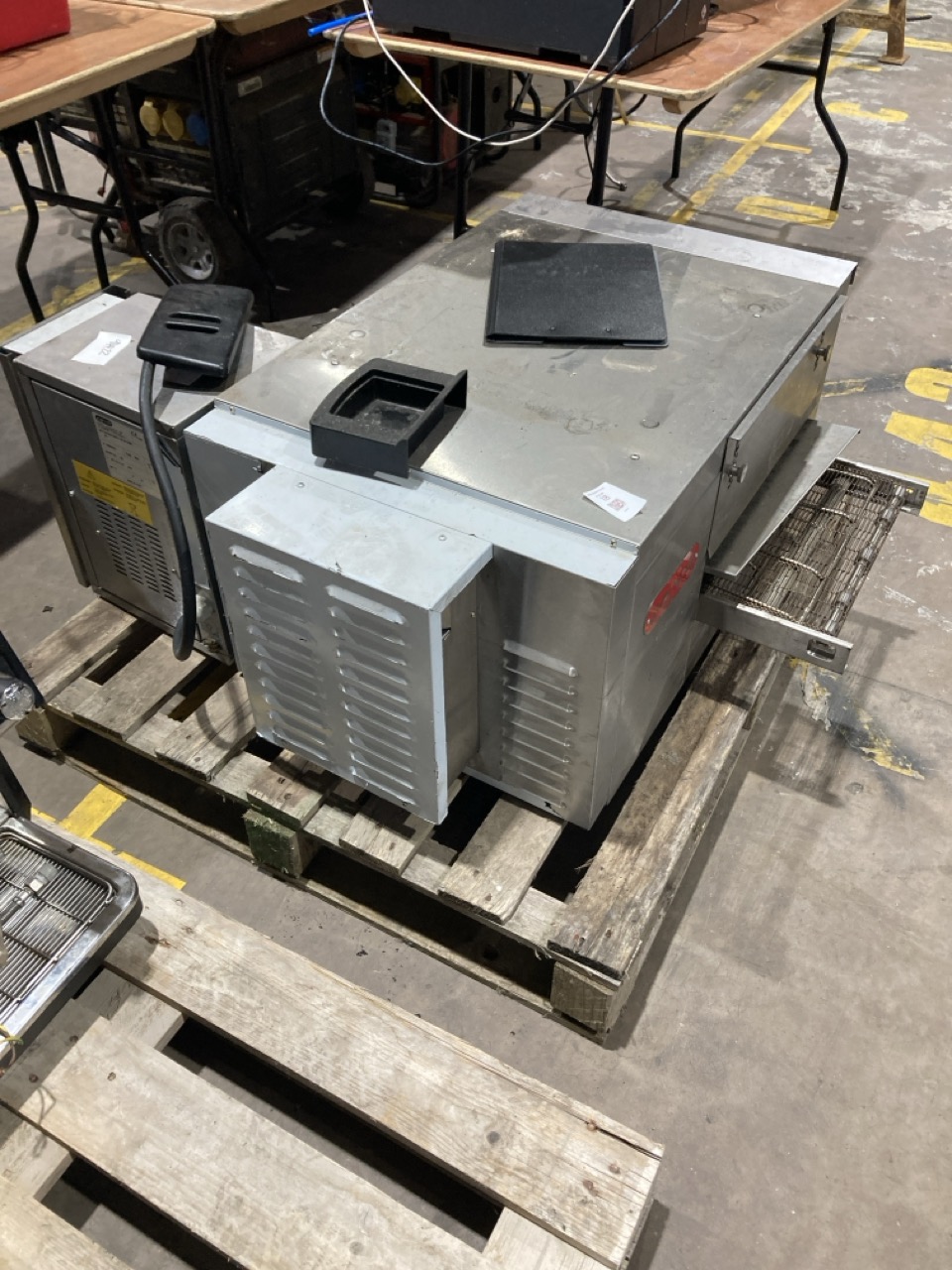 Lot 18  
            Birmingham - Collection Only 

                
2023 ZANOLLI PIZZA OVEN S/N 230602231 - Image 2