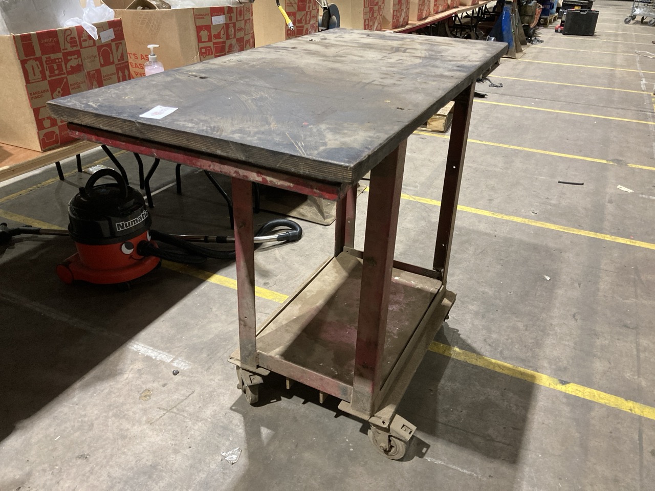 Lot 37  
            Birmingham - Collection Only 

                
HEAVY DUTY WELDING TABLE