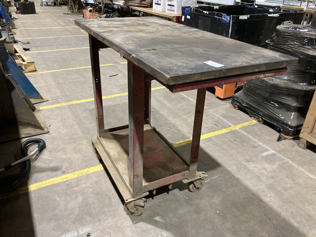 Lot 37  
            Birmingham - Collection Only 

                
HEAVY DUTY WELDING TABLE - Image 2