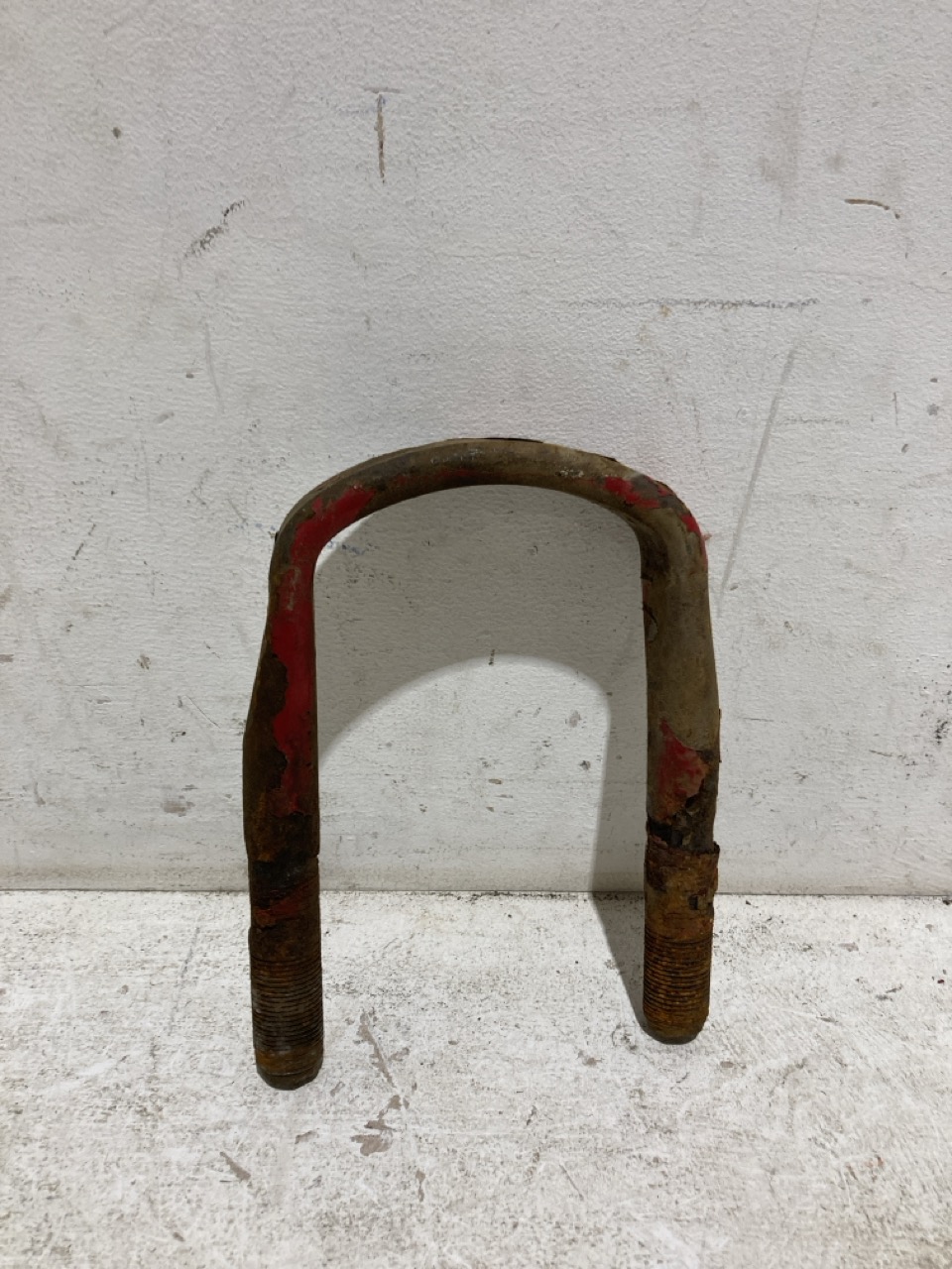 Lot 47  
            Birmingham - Collection Only 

                
PALLET OF ASSORTMENT LORRY PARTS AND TOOLS TO INCLUDE SQUARE DRIVE PROP SHAFT TOOL