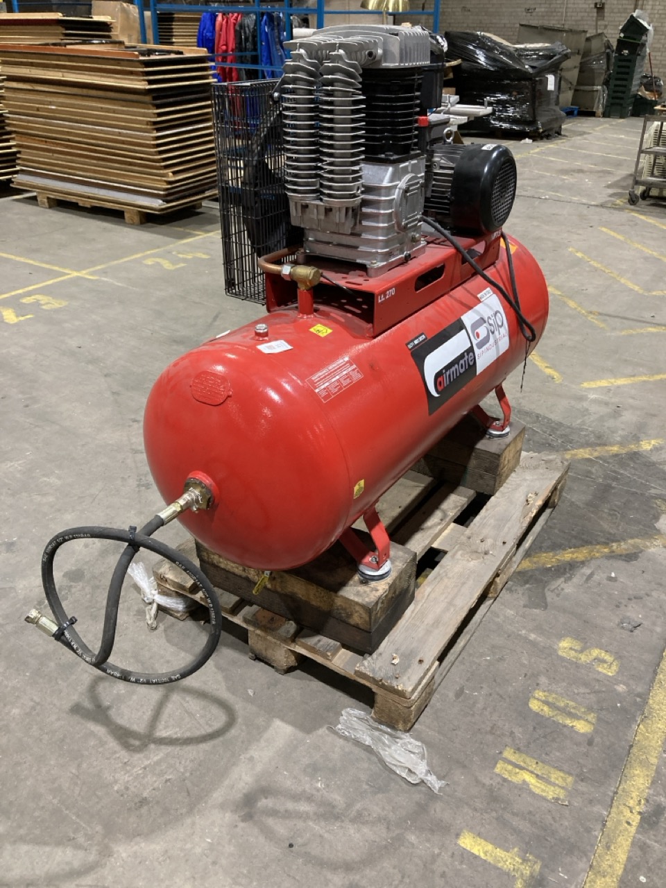 Lot 54  
            Birmingham - Collection Only 

                
2021 SHAMAL 10 AIRMATE IBD7.5/270 AIR COMPRESSOR