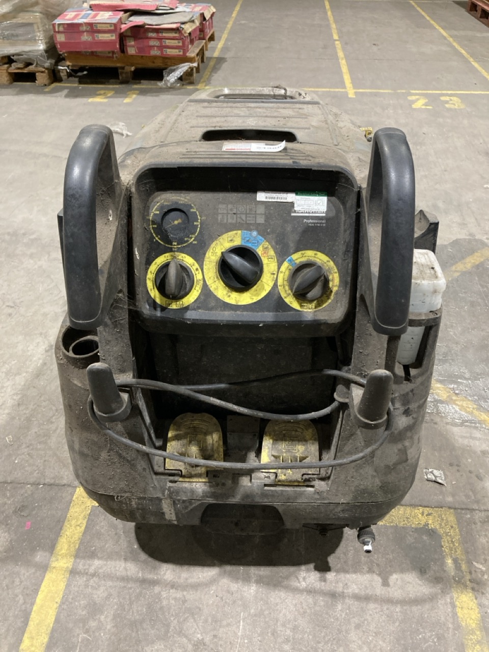 Lot 56  
            Birmingham - Collection Only 

                
KARCHER HDS E 8/16-4 M 36KW HOT WATER HIGH-PRESSURE CLEANER S/N 230/160308/ 000494