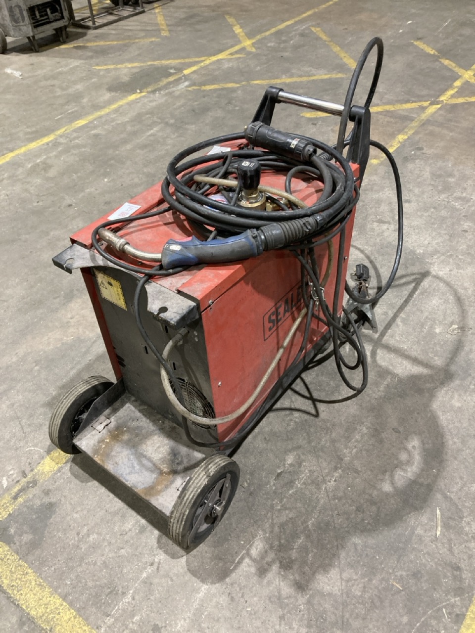 Lot 57  
            Birmingham - Collection Only 

                
SEALEY MIGHTYMIG210 PROFESSIONAL GAS/NO GAS MIG WELDER S/N 1938000128 - Image 2
