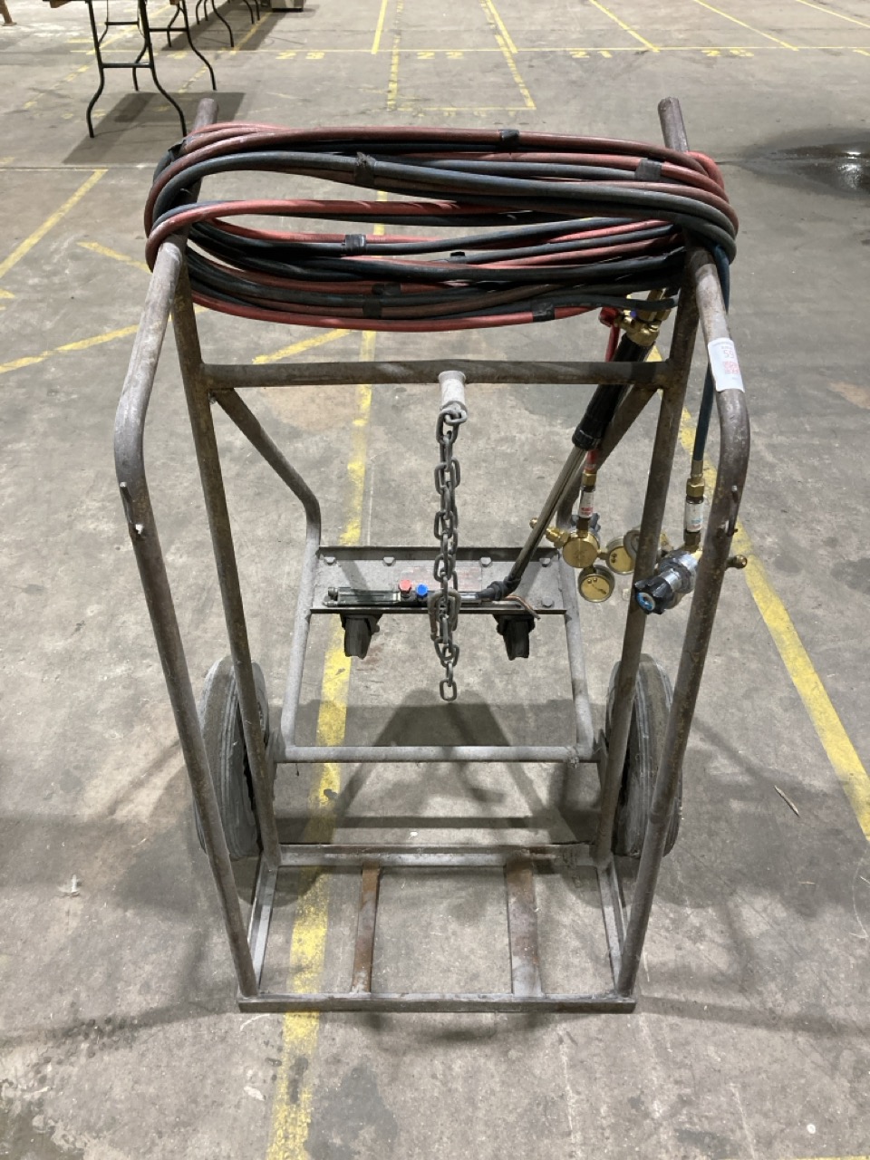 Lot 59  
            Birmingham - Collection Only 

                
OXY-ACETYLENE GAS CYLINDER TROLLEY