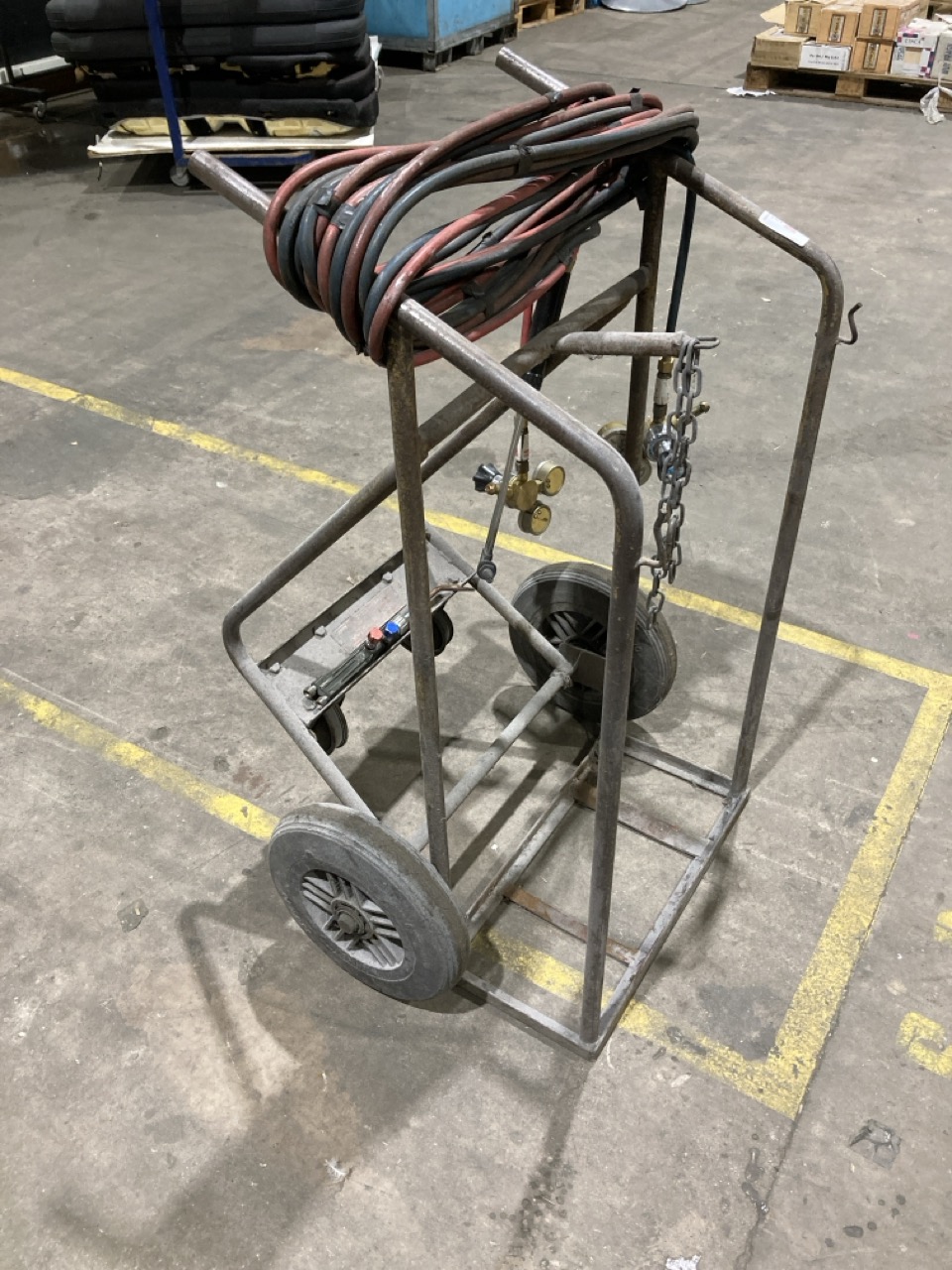 Lot 59  
            Birmingham - Collection Only 

                
OXY-ACETYLENE GAS CYLINDER TROLLEY - Image 2