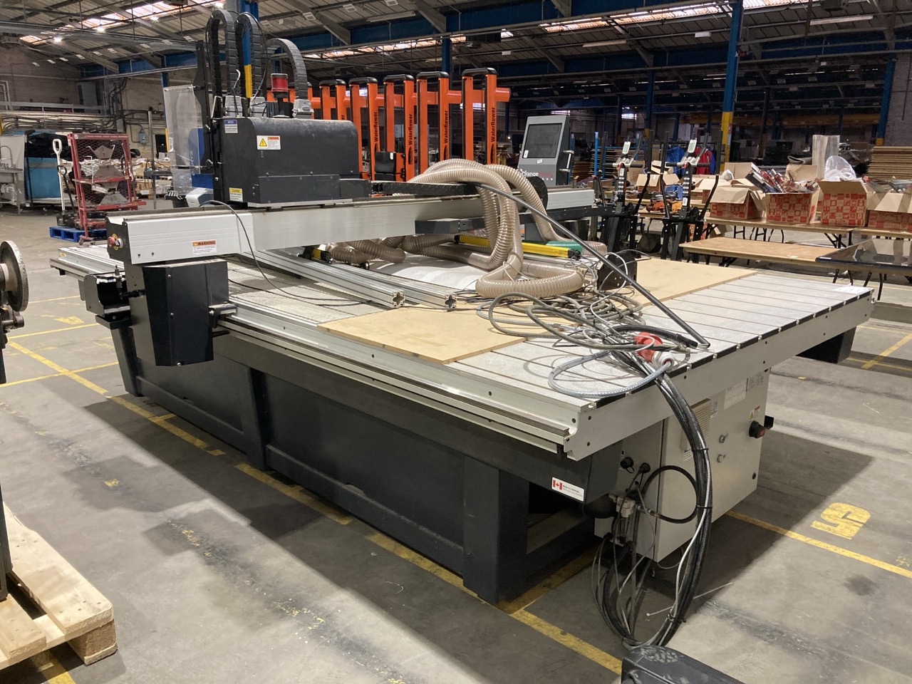 Lot 5  
            Birmingham - Collection Only 

                
2021 AXYZ TRIDENT MODEL 6010 CNC ROUTER S/N 7719-7609
