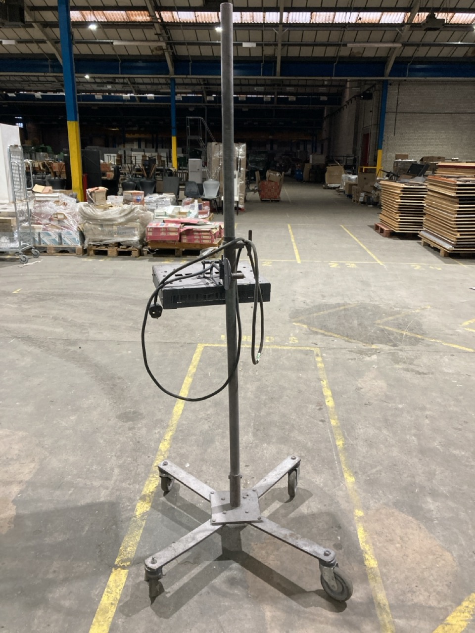 Lot 63  
            Birmingham - Collection Only 

                
SCREEN PRINTING FLASH DRYER - Image 4